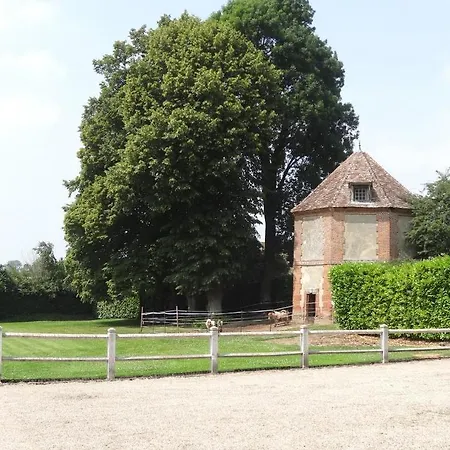 Chateau De Maillot Couette-café *