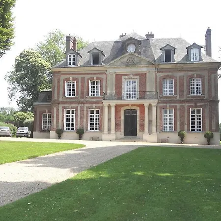 Couette-café Chateau De Maillot