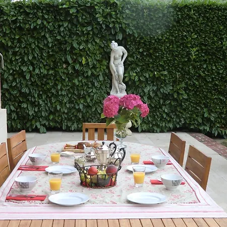 Chateau De Maillot Couette-café Bonneville-la-Louvet