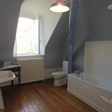 Chateau De Maillot Bonneville-la-Louvet