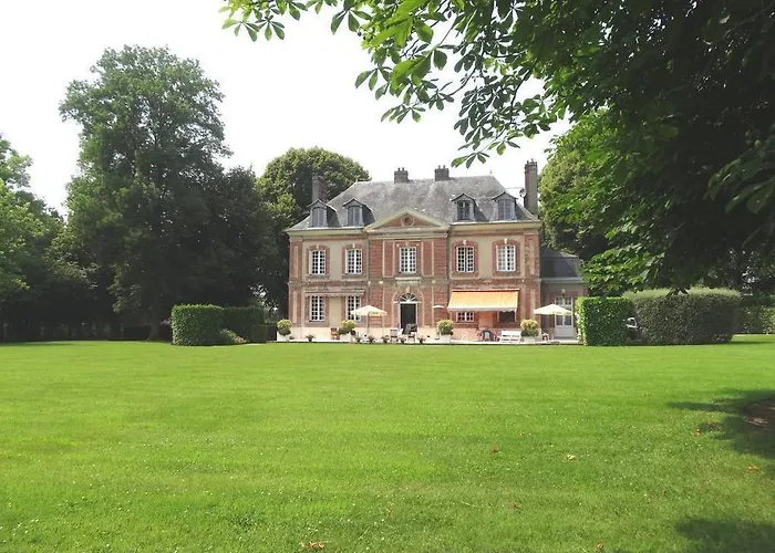 Chateau De Maillot *