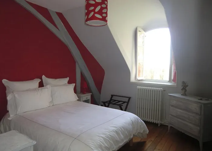 Bed & Breakfast Chateau De Maillot